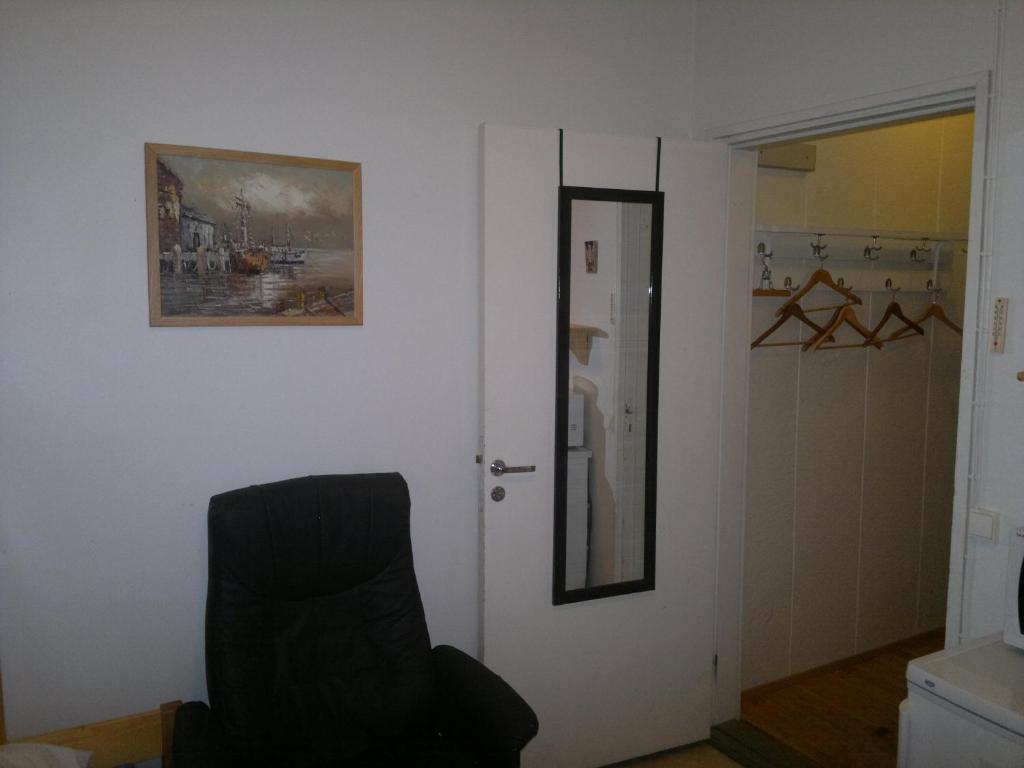 יואנסו Partiotalon Retkeilymaja - Scouts Hostel חדר תמונה